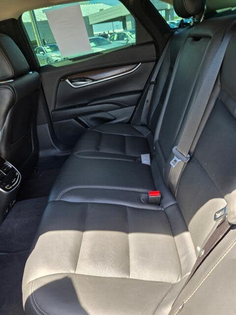 Business Sedan Image